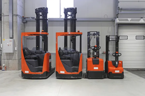 Xe nâng điện Reach truck sử dụng được Pin Lithium hay không ?